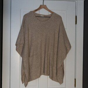 Kori Oversized Poncho with Pockets Size S/M